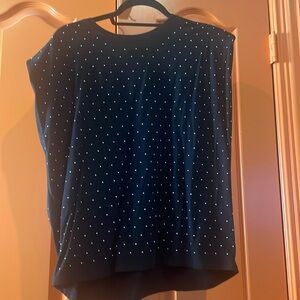 🖤Generation love XL, black studded sleeveless T with shoulder pads to pit 23